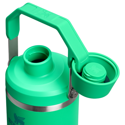 The IceFlow™ Tumbler with Fast Flow Lid