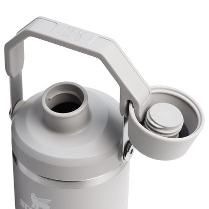 The IceFlow™ Tumbler with Fast Flow Lid